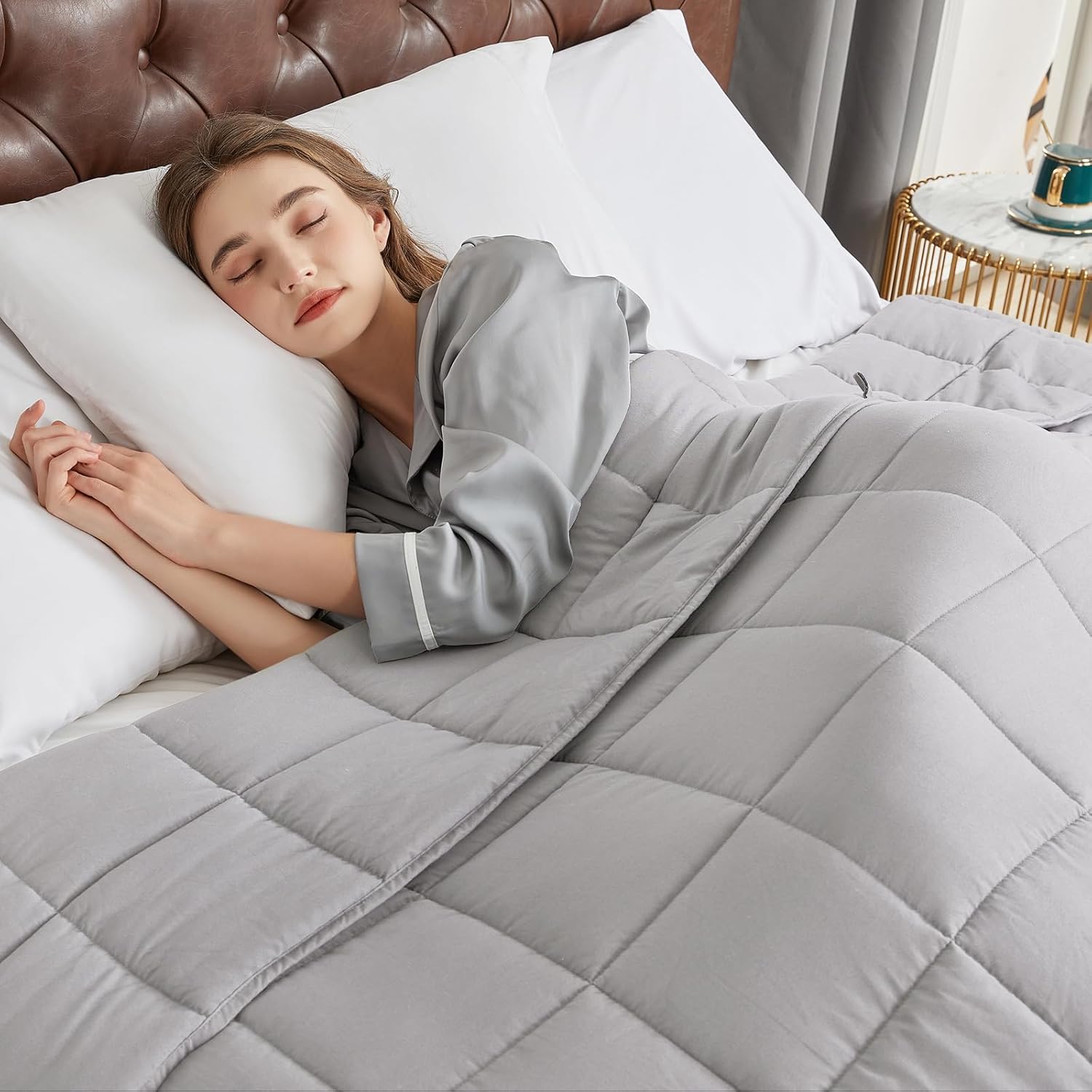 CYMULA Weighted Blanket for Adults (20lbs 60"x80" Queen Size) - Cooling Breathable Heavy Blankets for Summer Winter - Ultra Microfiber Soft Comfort Throw with Glass Beads - Gifts for Men/Women