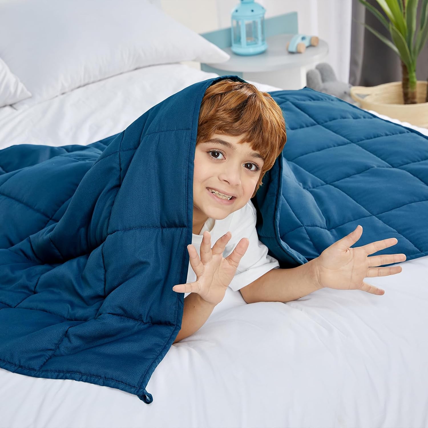CYMULA Weighted Blanket for Adults (20lbs 60"x80" Queen Size) - Cooling Breathable Heavy Blankets for Summer Winter - Ultra Microfiber Soft Comfort Throw with Glass Beads - Gifts for Men/Women